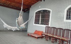 Casa Temporada a 3 quadra da Praia